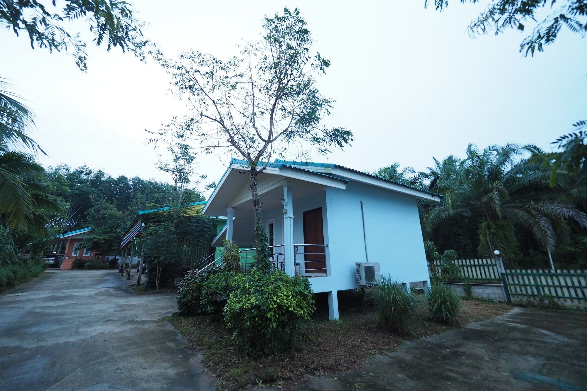 Oyo 75515 Sairung Farmstay Krabi Exterior photo